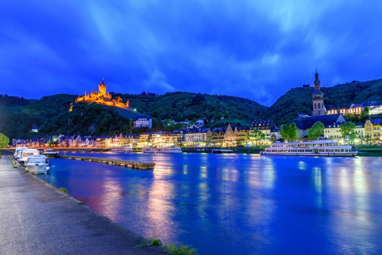 Moselunion - Aparthotel Landsknecht Cochem Exterior photo