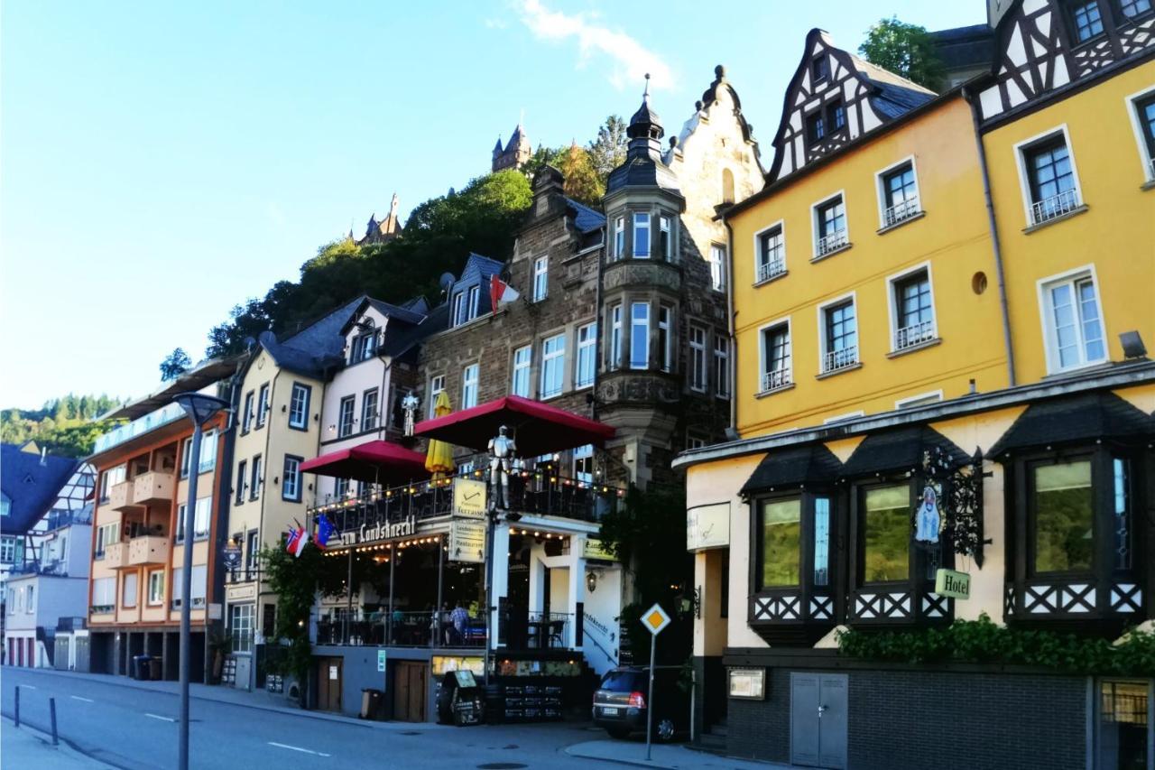 Moselunion - Aparthotel Landsknecht Cochem Exterior photo