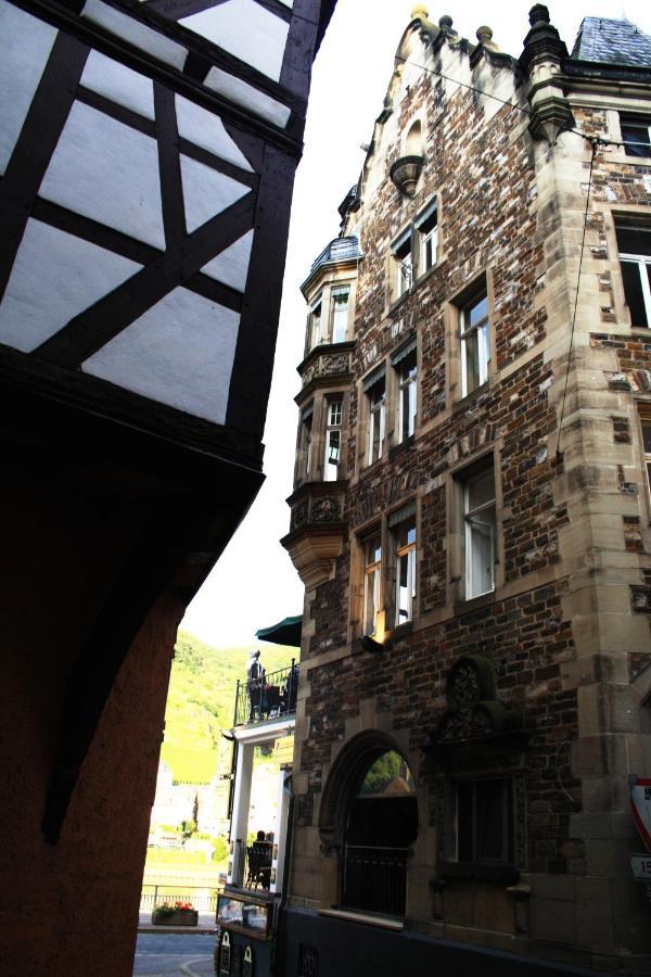 Moselunion - Aparthotel Landsknecht Cochem Exterior photo